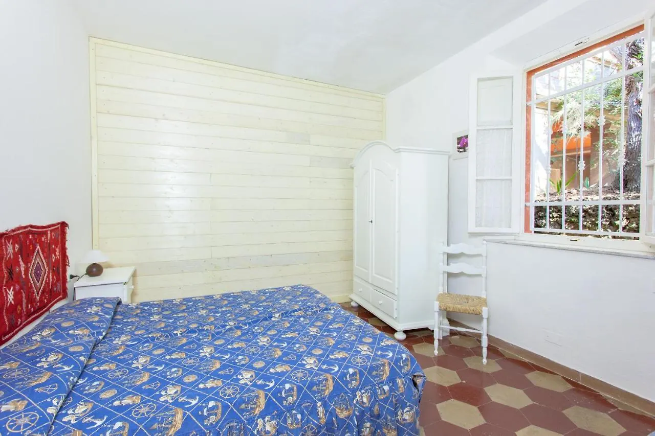 Villa Emilia Marina di Castagneto Carducci Aparthotel